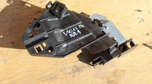 Volvo V40 Cross country Front door coupe exterior handle/bracket 933455-100