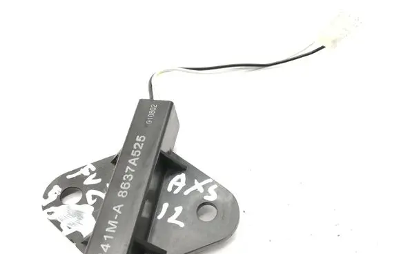 Mitsubishi ASX Keyless system antenna 8637A525