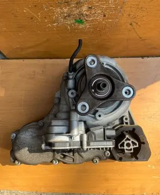 BMW 3 GT F34 Gearbox transfer box case 7505374 27607542211