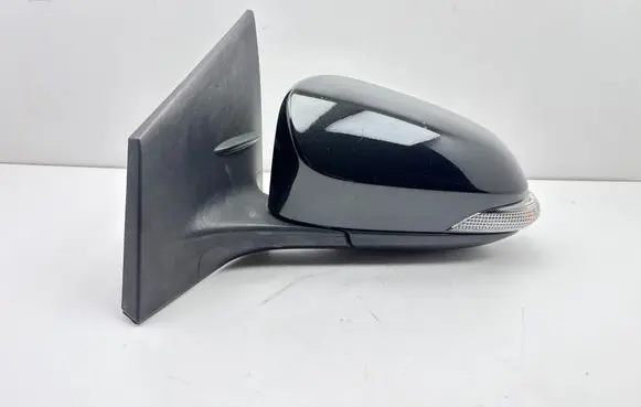 Toyota Auris E180 Front door electric wing mirror E11026983 8791002F30