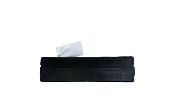 Volkswagen Tiguan Knee airbag 5TC880842E