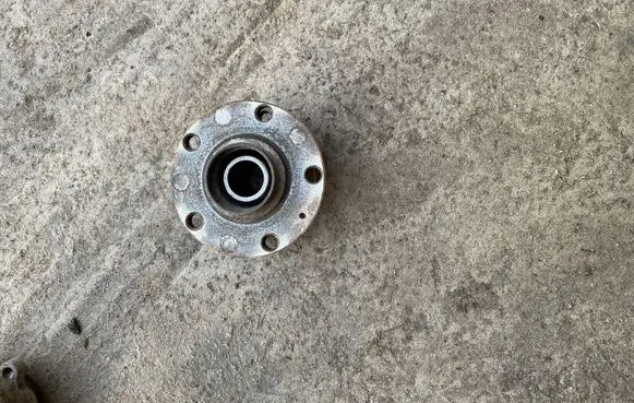 Audi A6 S6 C6 4F Rear wheel ball bearing 