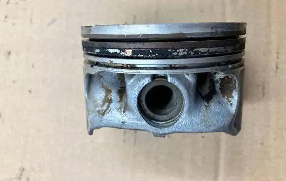 Mercedes-Benz C W205 Piston A2741517