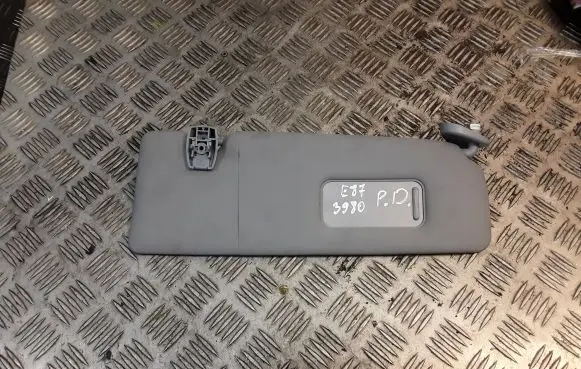 BMW 1 E81 E87 Sun visor