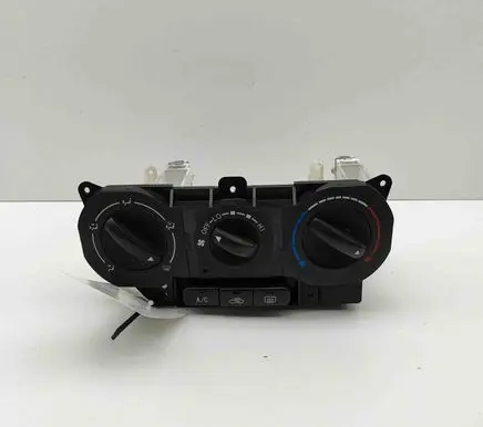 Toyota Land Cruiser (BJ70) Interior fan control switch 5591060210 6559120A20