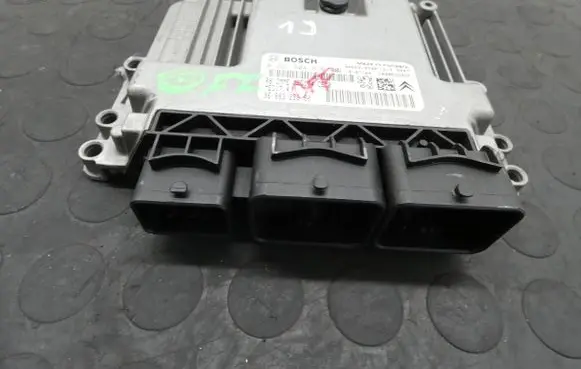 Peugeot 5008 Engine control unit/module 9666319780 9666325380 0261S04616