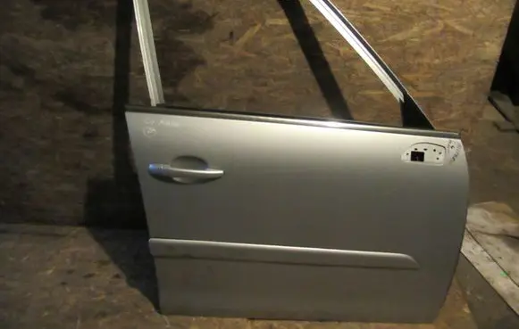 Citroen C4 I Picasso Front door