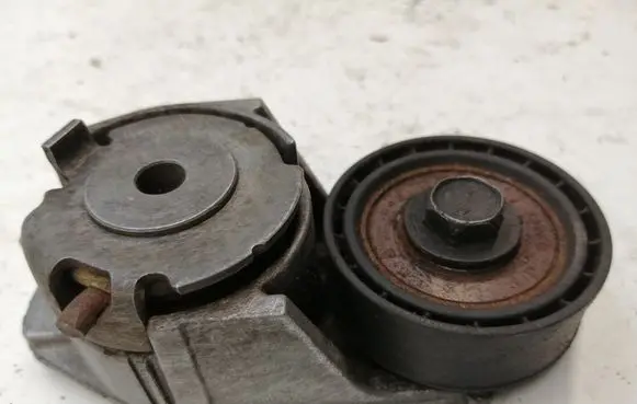 Ford Transit Alternator belt tensioner 2S7E6A228AA