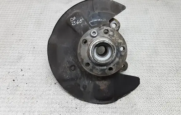 Volkswagen Transporter - Caravelle T5 Front wheel hub spindle knuckle