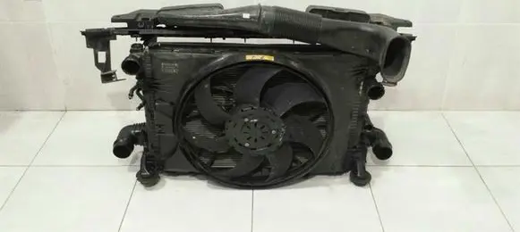Mercedes-Benz SLK R172 Radiator set A0995006203
