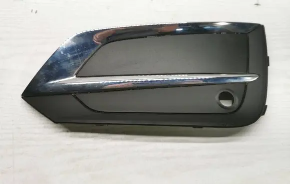 Volvo XC60 Front bumper lower grill 31449213