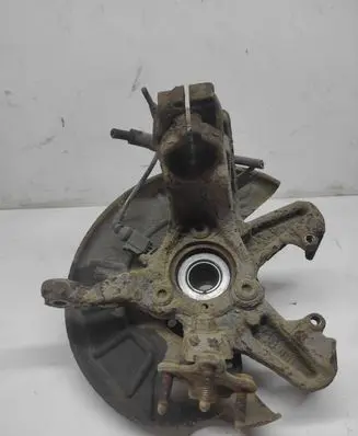 Skoda Octavia Mk2 (1Z) Front wheel hub