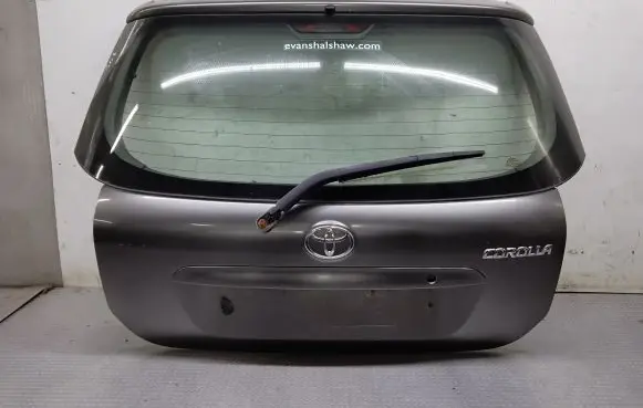Toyota Corolla E120 E130 Tailgate/trunk/boot lid