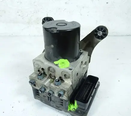 BMW 7 F01 F02 F03 F04 ABS Pump 6777698