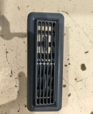 Chevrolet Suburban Air vent grill in roof 15675652