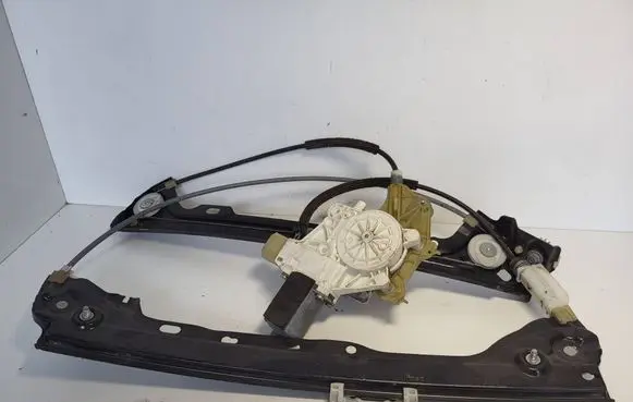 BMW 3 E90 E91 Front door window regulator with motor 7119208