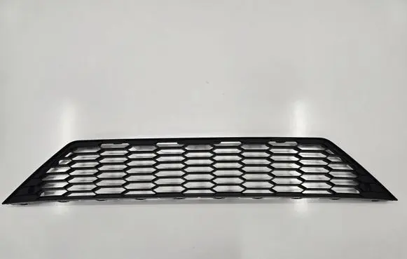 Seat Leon (5F) Front bumper lower grill 5F0853667J