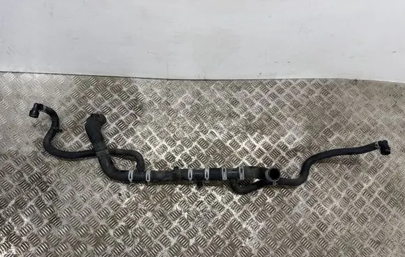 Chevrolet Camaro Engine coolant pipe/hose 84134905 84698722