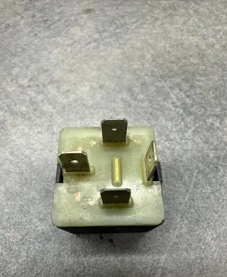 Volkswagen Touran I Other relay 431951253H PA66GF30