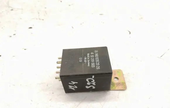 Mercedes-Benz S W140 Cruise control relay A1408202026 1408202026