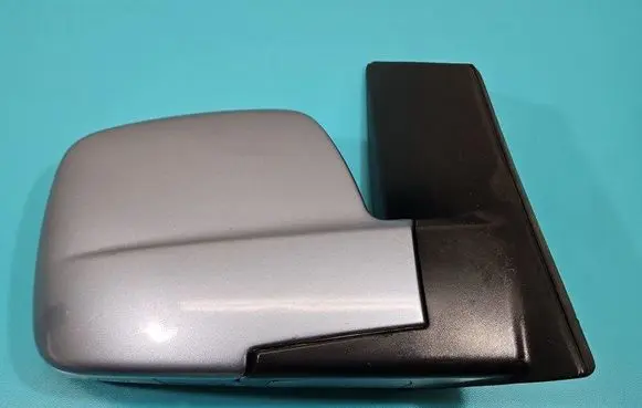 Front door electric wing mirror