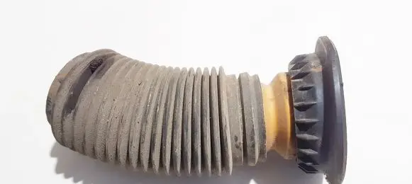 Ford Mondeo Mk III Front shock absorber dust cover boot t913086