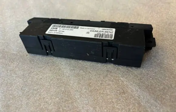 Mercedes-Benz S W220 Other control units/modules 2208300085 9140010254 A2208300085