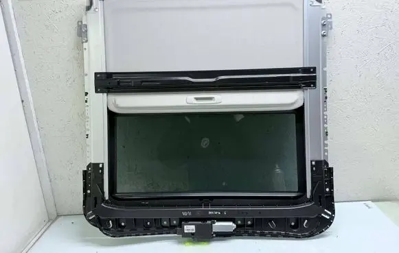 Mazda 6 Sunroof set 7707220 TA002V2 5F1600
