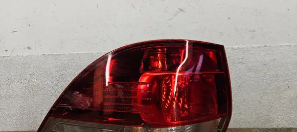 Volkswagen Golf VI Rear/tail lights 1K9945095E 1K9945111D 1K6945095F