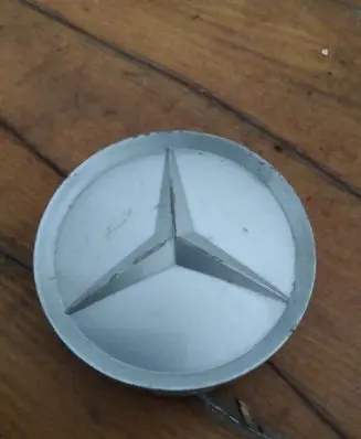 Mercedes-Benz ML W163 Original wheel cap A1634000025