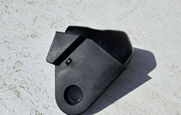 Nissan Qashqai Rear seat rail trim cover 4EH0AJ11