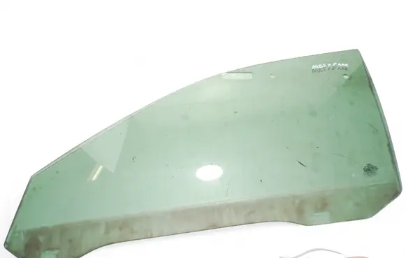 Audi A4 S4 B5 8D Front door window glass four-door 43R007023
