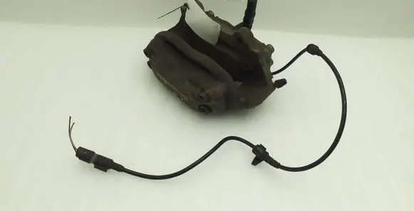 Mercedes-Benz CLS C219 Front brake caliper 20704803