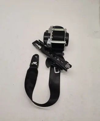 Mercedes-Benz GLC X253 C253 Front seatbelt 635374900B