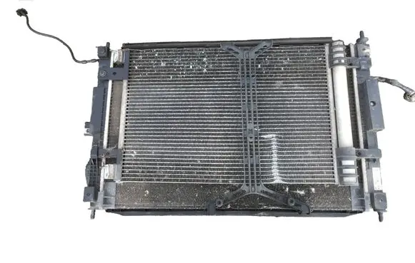 Peugeot 308 Radiator support slam panel