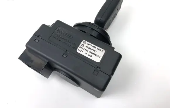 Volkswagen Touareg I Ignition lock 3D0905865E 33300101