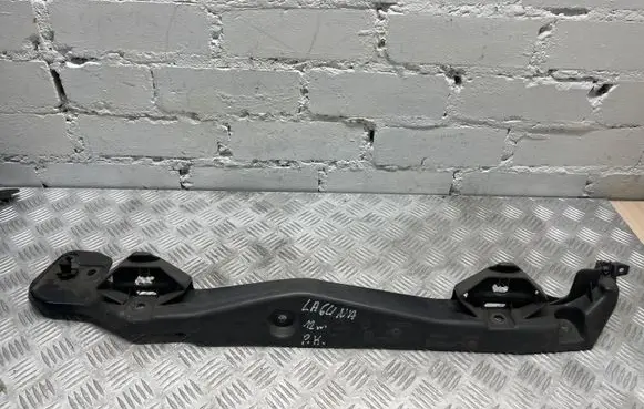 Renault Laguna III Fender mounting bracket 901270001R