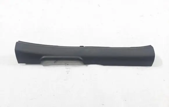 Hyundai Kona I Front sill trim cover 85870K4000