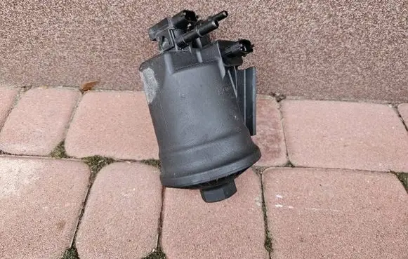 Opel Zafira C Fuel filter housing 13244294