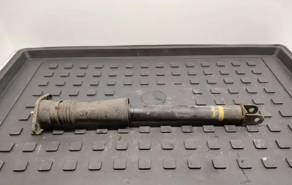 KIA Sportage Rear shock absorber/damper