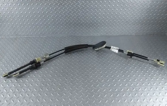 Gear shift cable linkage