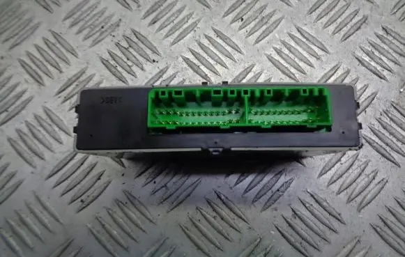 Volvo S40, V40 Alarm control unit/module 30889338