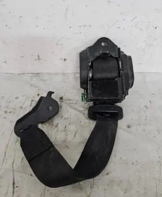BMW X6 F16 Rear seatbelt 626747100F 0000X0900V L001633