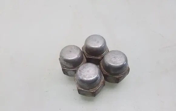 Nissan Terrano Nuts/bolts 