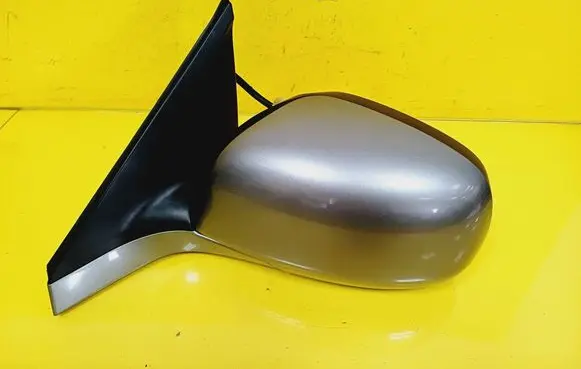Front door electric wing mirror