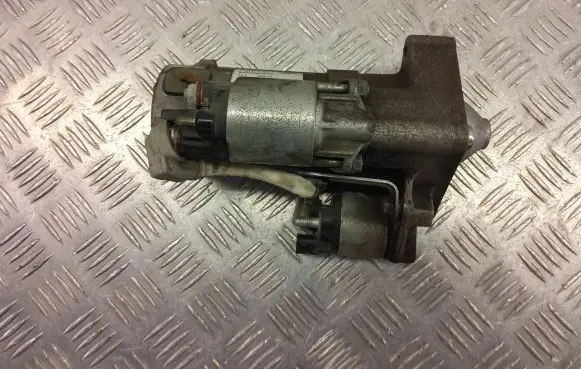 Ford Kuga II Starter motor DS7T-11000-EF