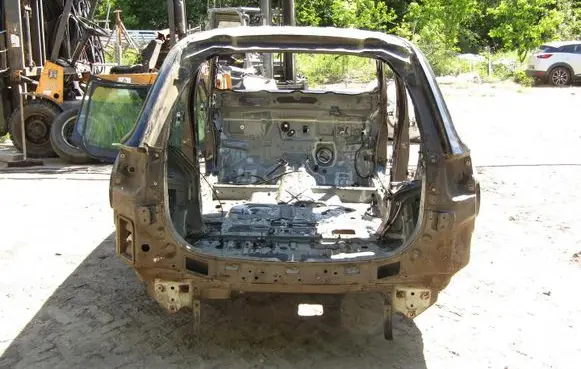 Mitsubishi Outlander Rear bodywork 084427