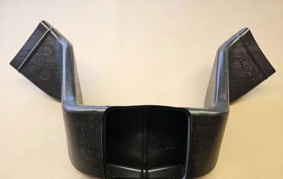 Mercedes-Benz GL X164 Cabin air duct channel 1648310046 A1648310046
