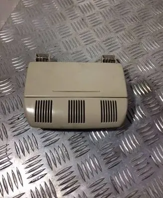 Skoda Octavia Mk2 (1Z) Glove box 1Z0868565E