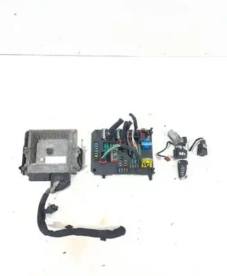 Peugeot 308 Engine ECU kit and lock set 9806687880 9663123380 9641391277